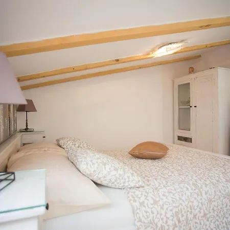 Holiday home Dalmatinisches Haus In Der Altstadt Von By Interhome