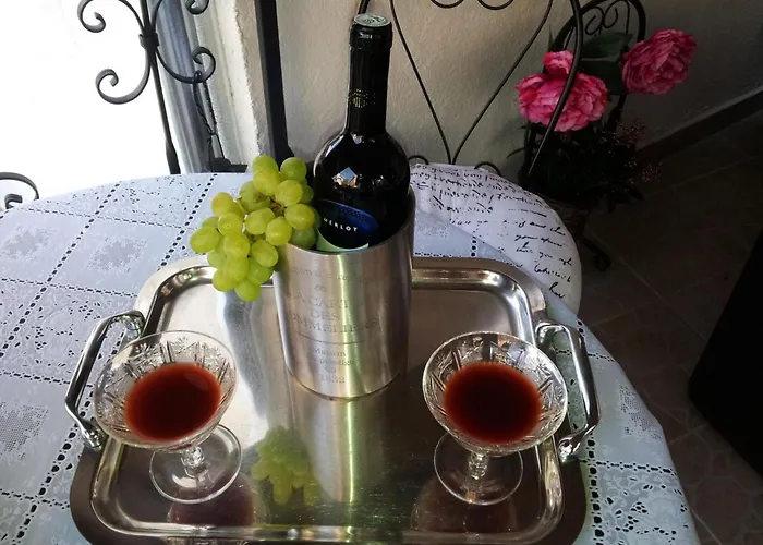 Dalmatinisches Haus In Der Altstadt Von By Interhome