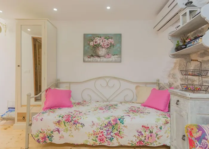 Holiday home Dalmatinisches Haus In Der Altstadt Von By Interhome Split