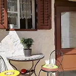 펜션 Dalmatinisches Haus In Der Altstadt Von By Interhome *
