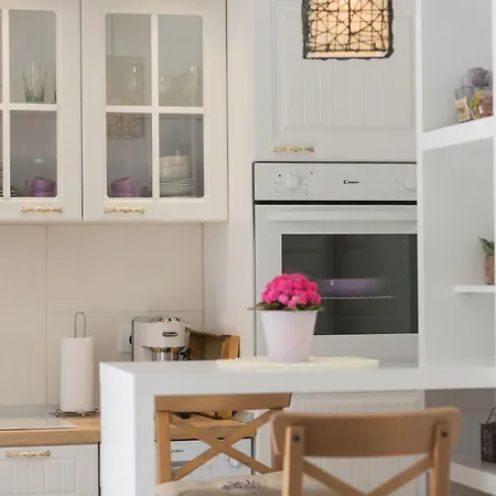 Dalmatinisches Haus In Der Altstadt Von By Interhome